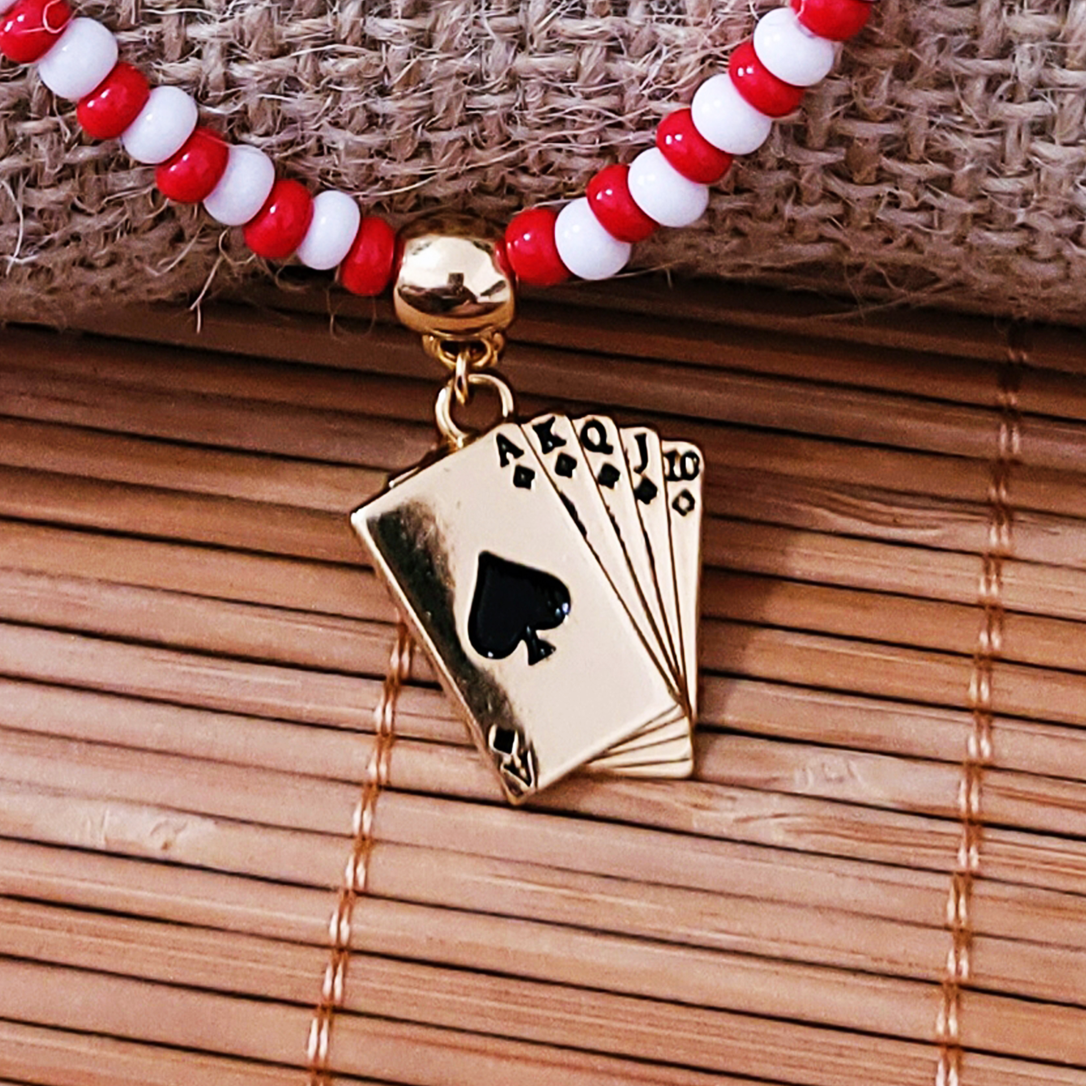 Detalhe Brinco Geométrico